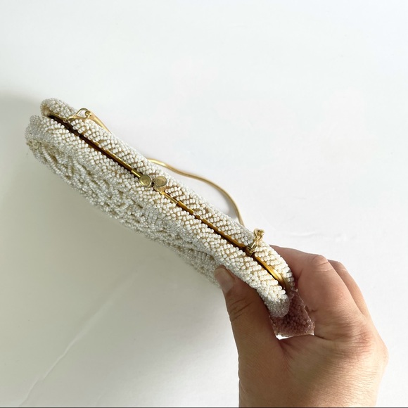 Vintage Handmade Beaded Kiss Lock Evening Hand Bag - Picture 7 of 15